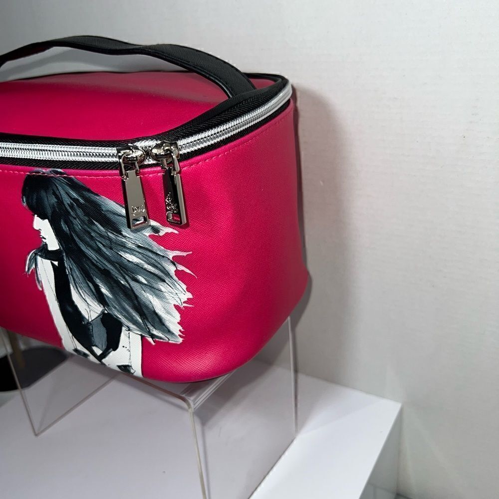 NEW Izak Cosmetic Case - Picture 3 of 9